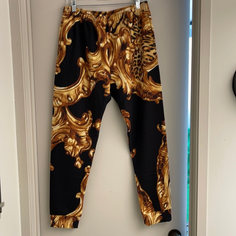 Italian inspired knit joggers mens